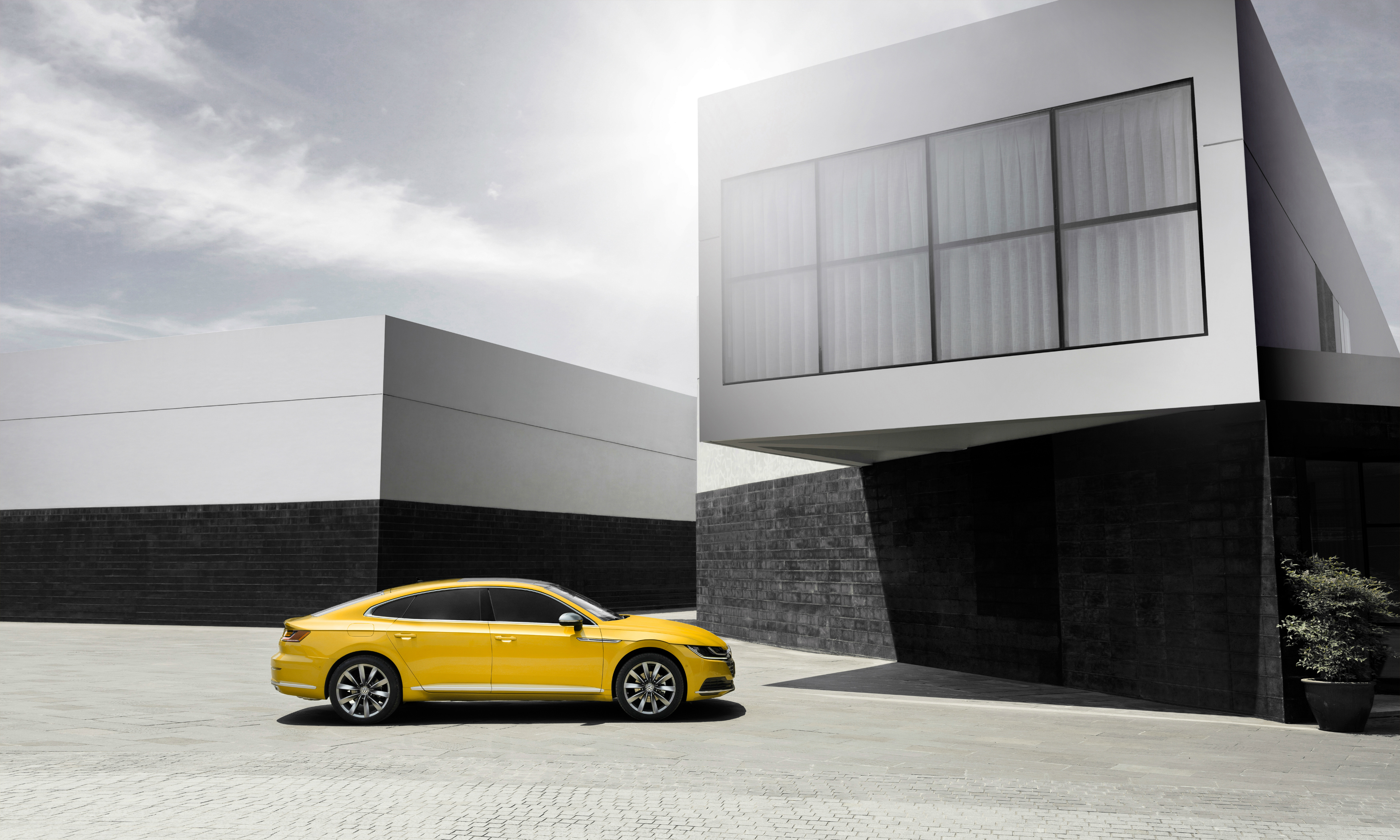 新一代大众cc将于8月份上市确认过眼神还是最美的大众